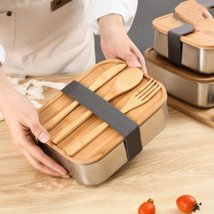 Stainless Steel with Bamboo Wooden Cover Lunch Box